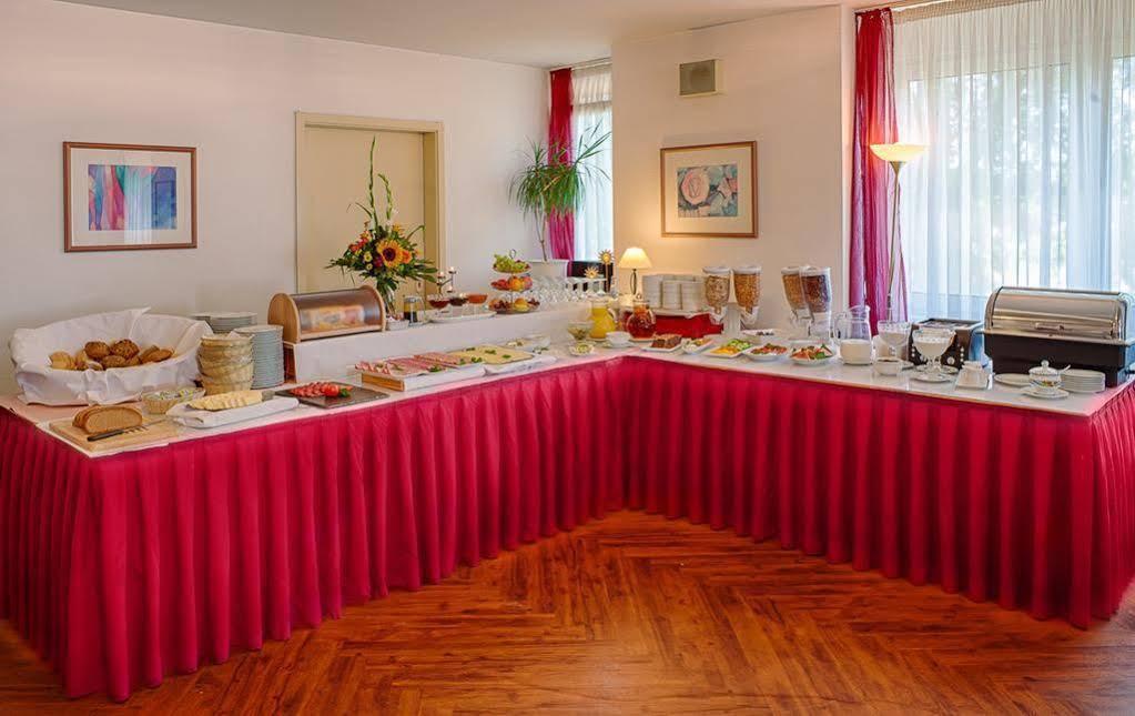 Comfort Hotel Bernau Bernau bei Berlin Esterno foto
